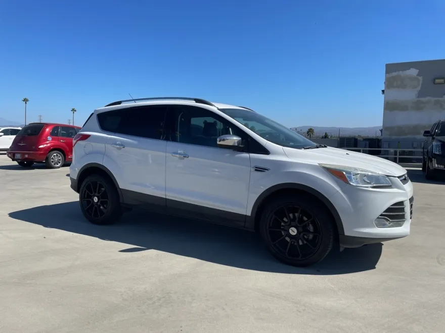 2015 Ford Escape SE photo 1
