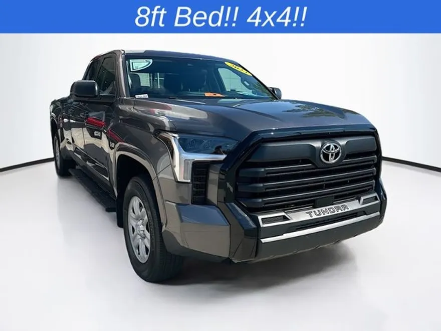 2023 Toyota Tundra SR photo 1