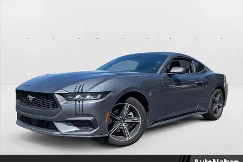 2025 Ford Mustang EcoBoost photo 1