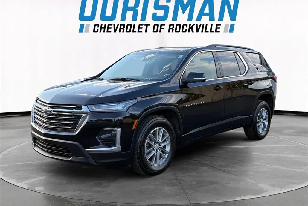 2023 Chevrolet Traverse 1LT photo 1
