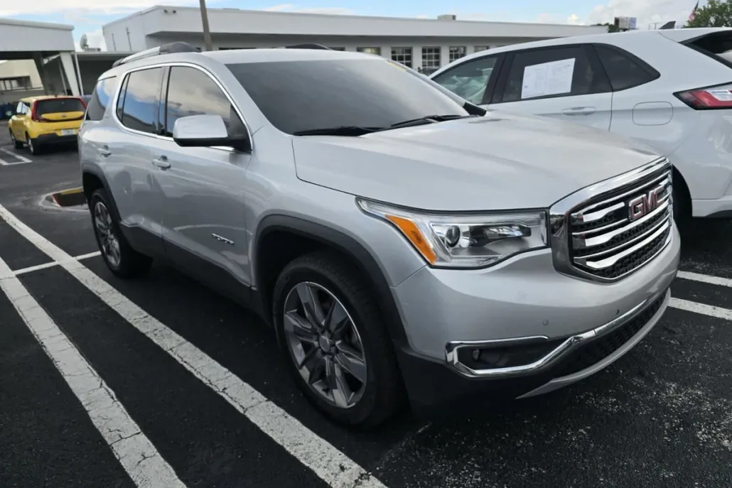 2018 Gmc Acadia SLT photo 1