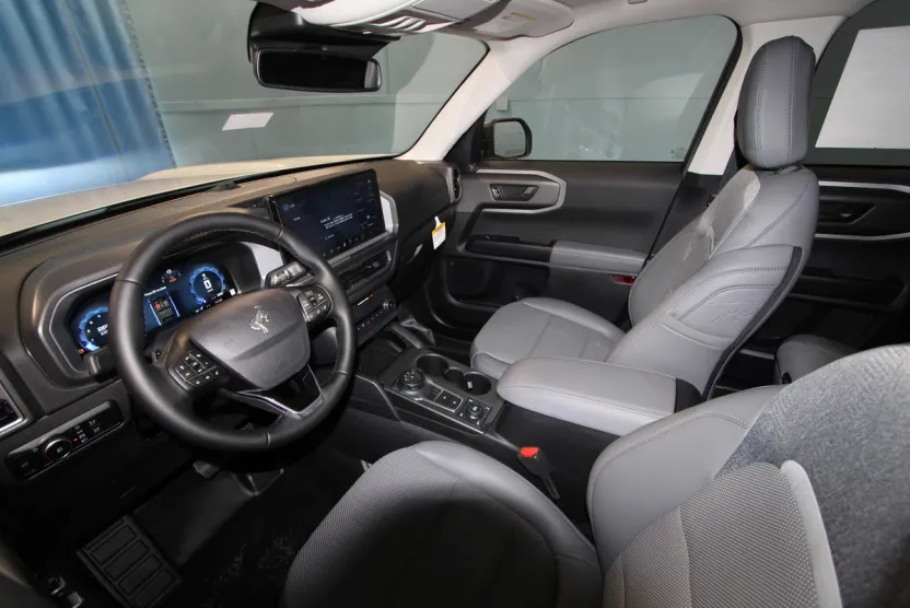 2025 Ford Bronco Sport Badlands photo 1