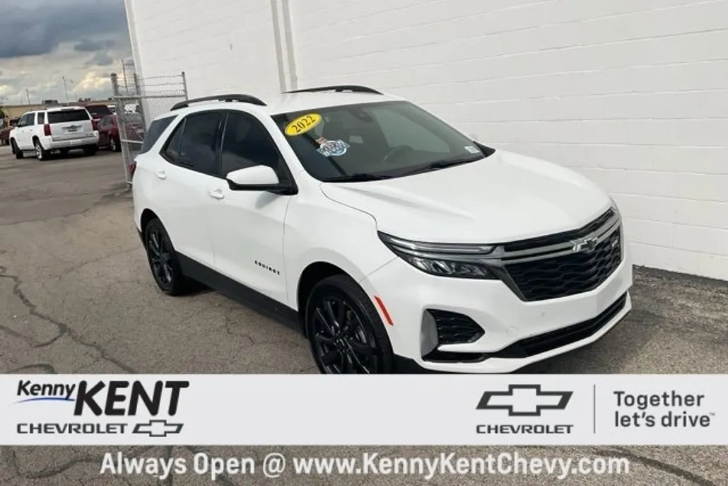2022 Chevrolet Equinox RS photo 1