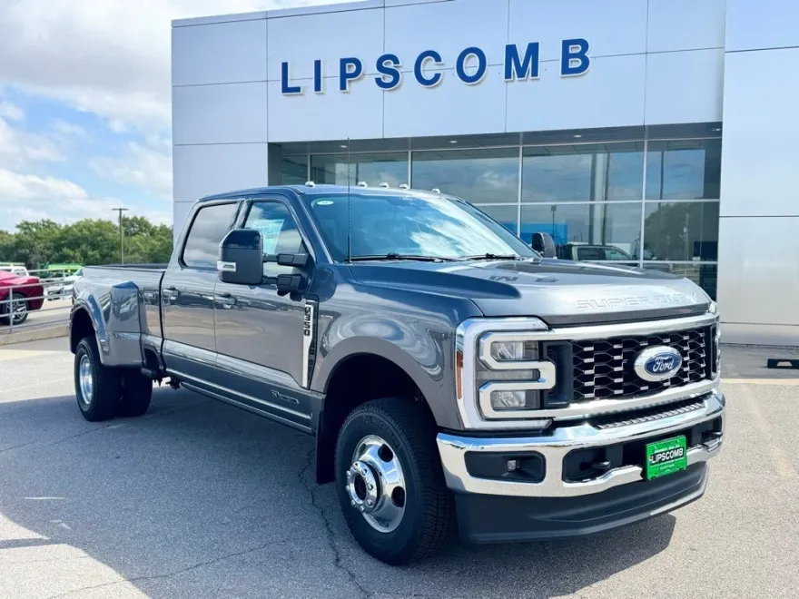 2026 Ford F-350 photo 1