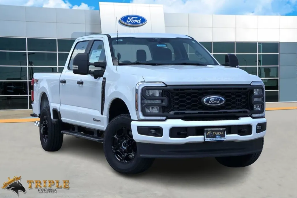 2025 Ford F-250 photo 1