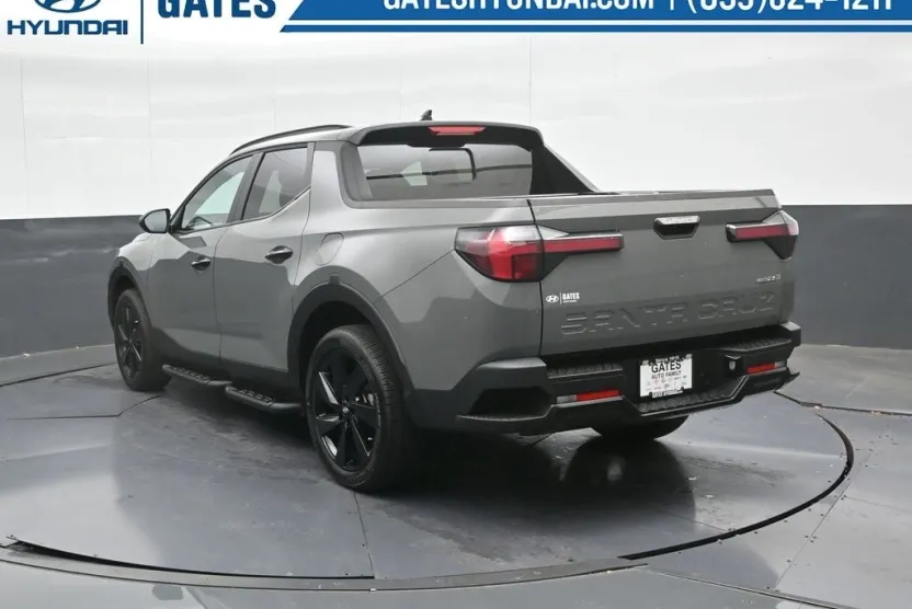 2024 Hyundai Santa Cruz Night photo 1