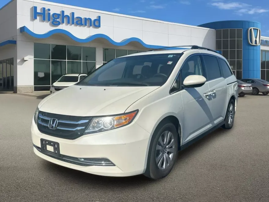 2016 Honda Odyssey EX photo 1