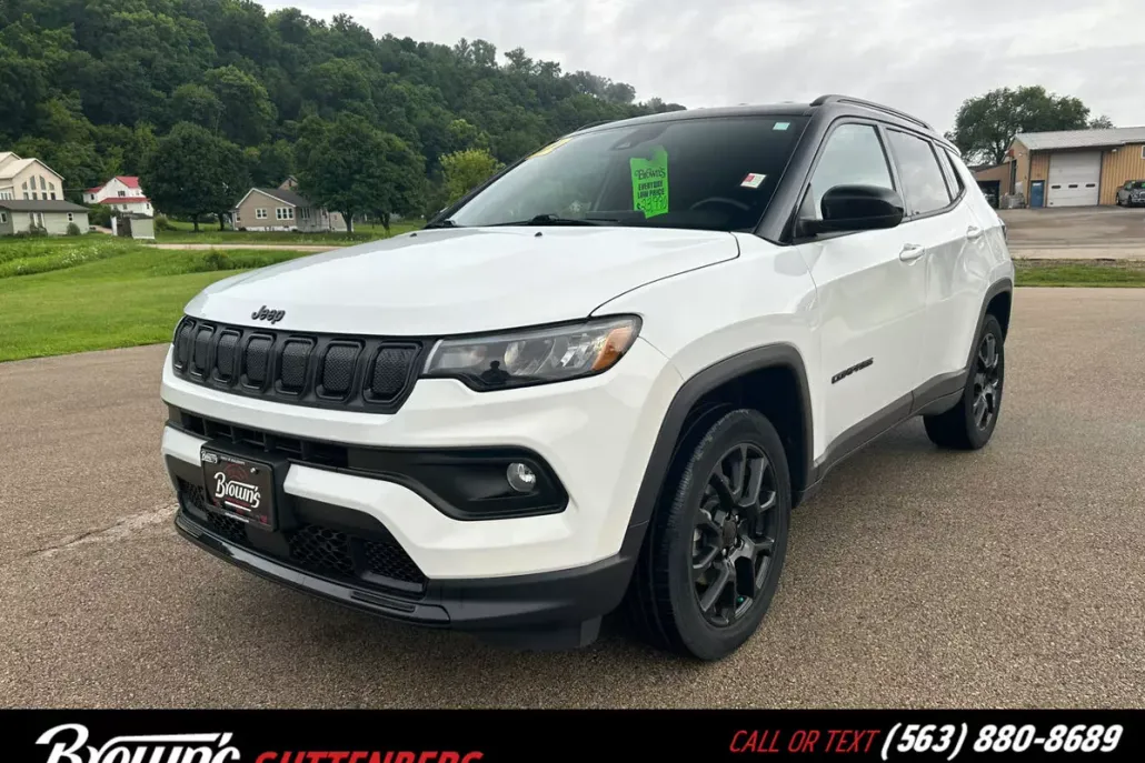 2022 Jeep Compass Altitude photo 1