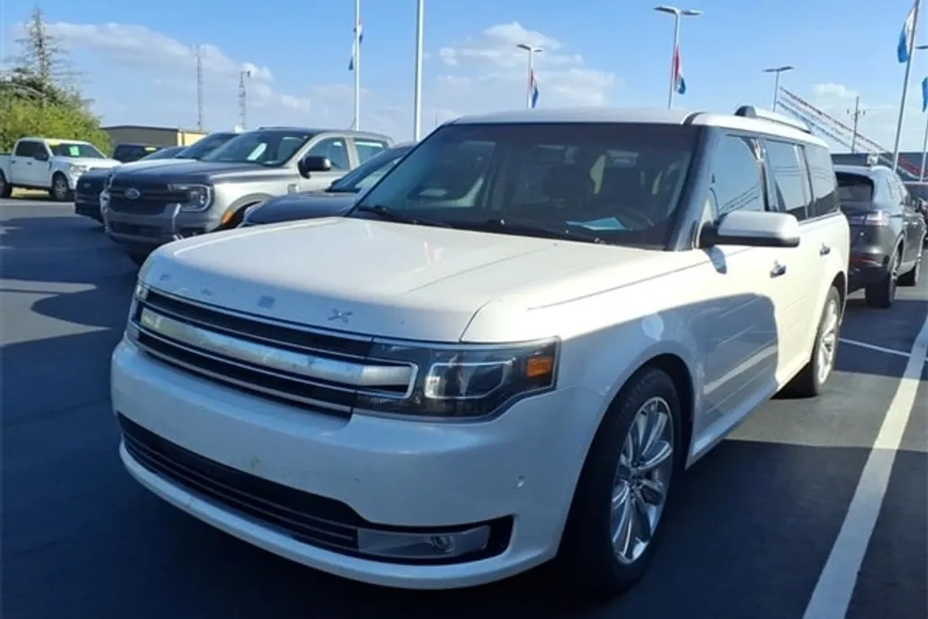2019 Ford Flex Limited photo 1