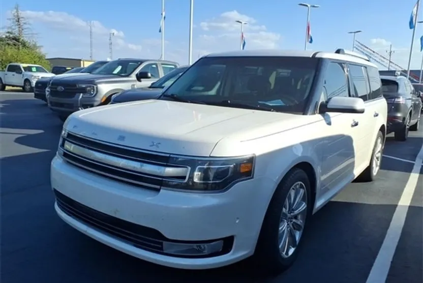 2019 Ford Flex Limited photo 1