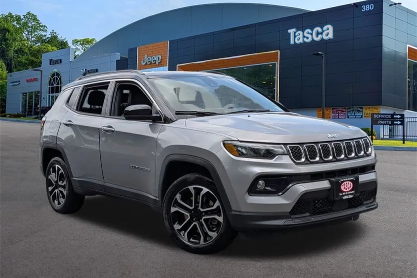 2023 Jeep Compass Limited photo 1