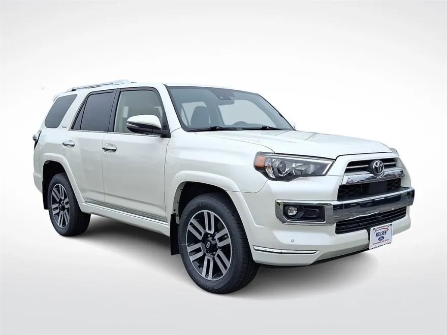 2022 Toyota 4Runner Limited photo 1