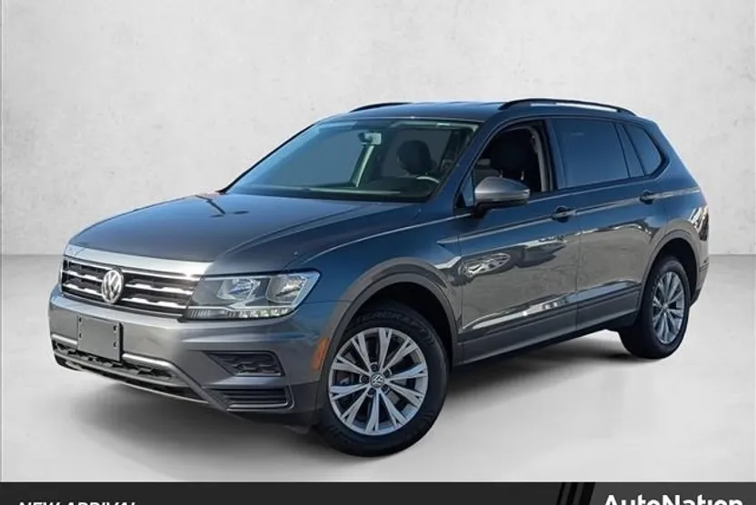 2020 Volkswagen Tiguan S photo 1