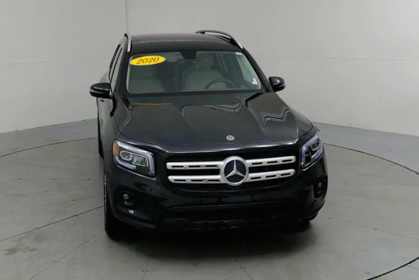 2020 Mercedes Benz GLB 250 photo 1