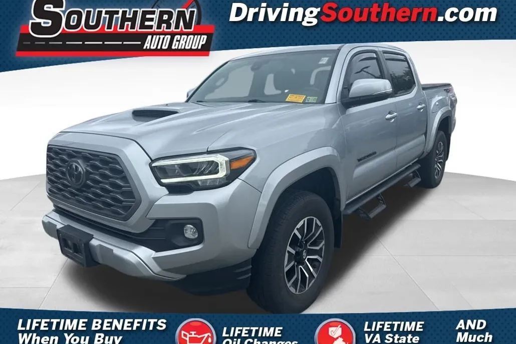 2023 Toyota Tacoma TRD Sport photo 1