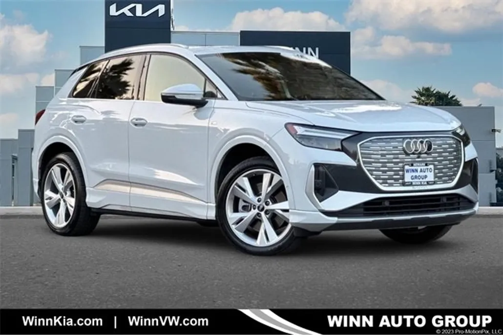 2023 Audi Q4 50 E-tron Premium Plus photo 1