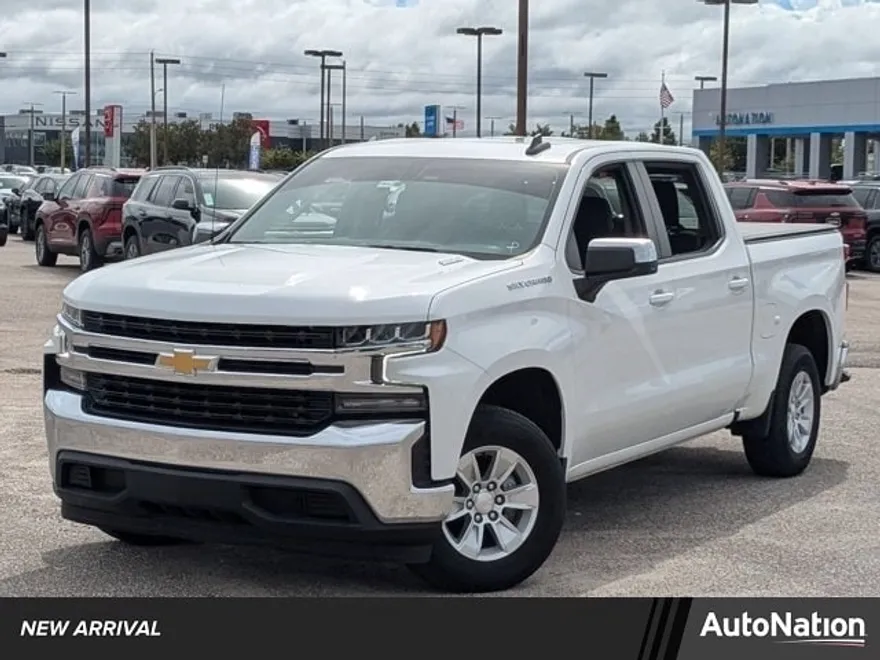 2022 Chevrolet Silverado 1500 LT photo 1