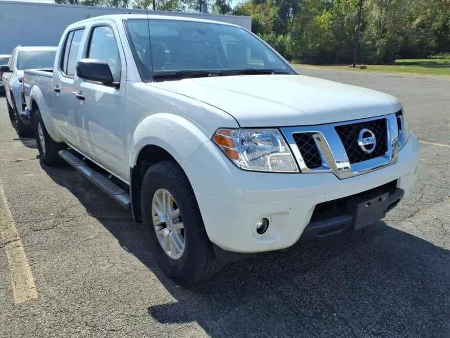 2019 Nissan Frontier SV photo 1