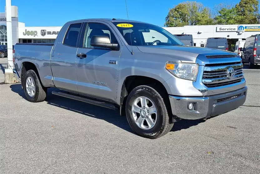 2017 Toyota Tundra TRD Pro photo 1