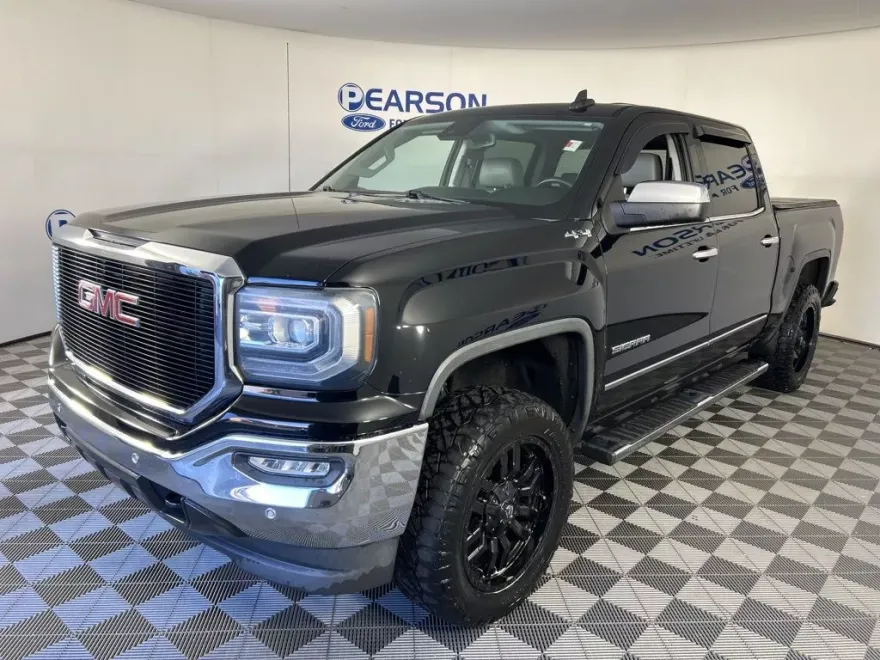 2016 Gmc Sierra 1500 SLT photo 1
