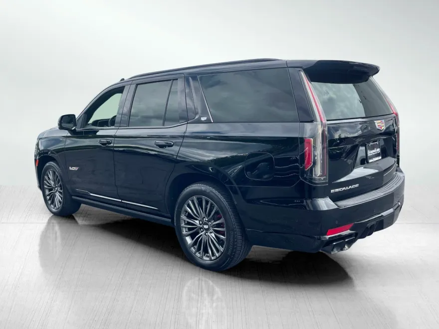 2023 Cadillac Escalade V-Series photo 8