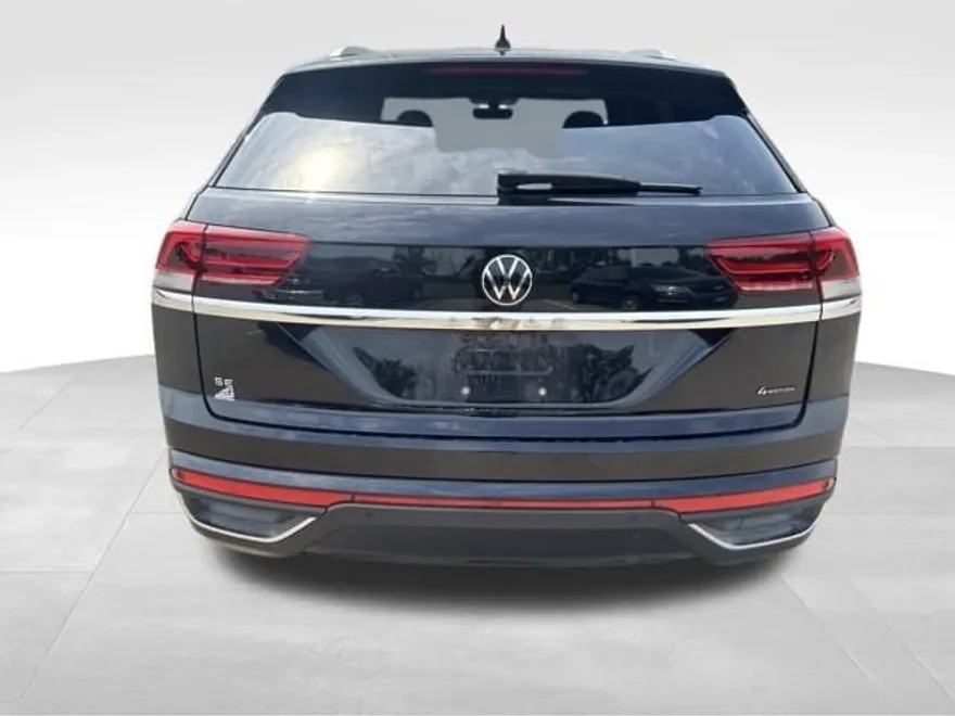 2023 Volkswagen Atlas Cross Sport SE Technology photo 1