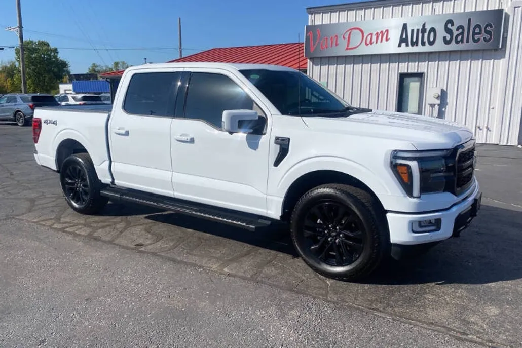 2024 Ford F-150 Lariat photo 1