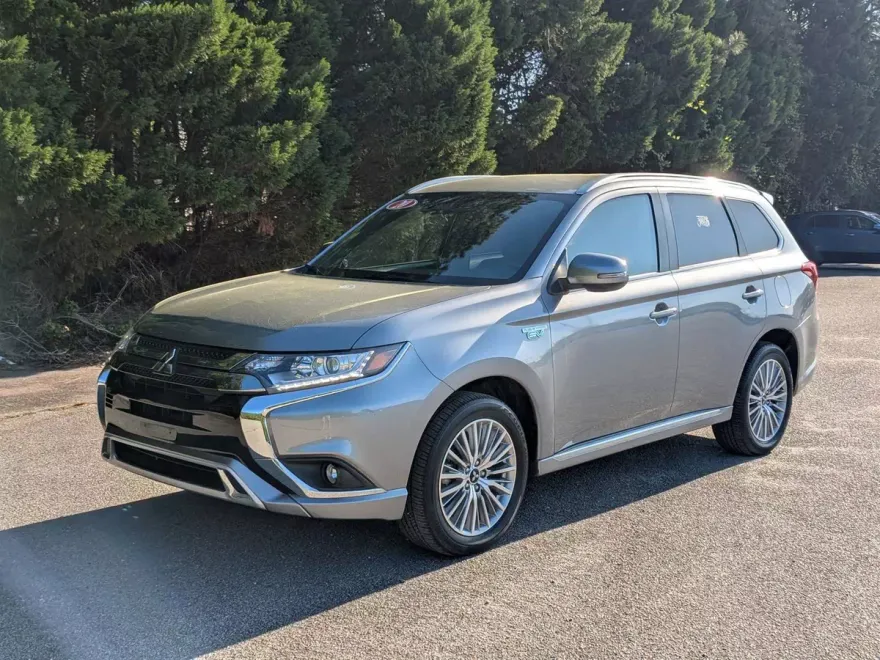 2020 Mitsubishi Outlander PHEV SEL photo 1