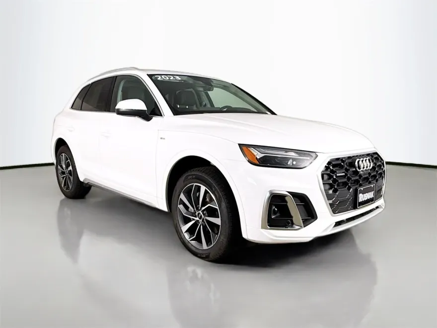 2023 Audi Q5 45 S line Premium photo 1