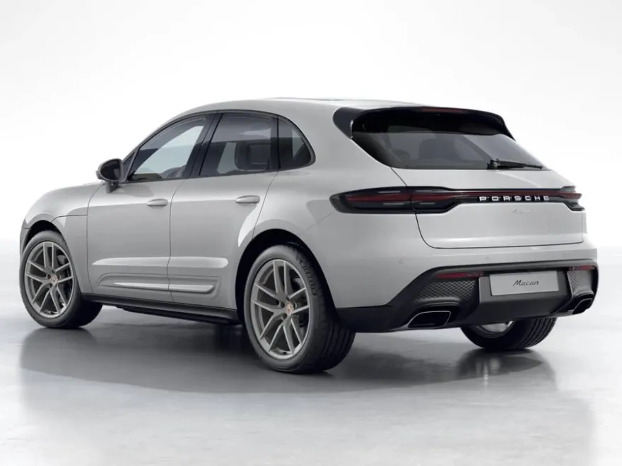 2026 Porsche Macan T photo 1