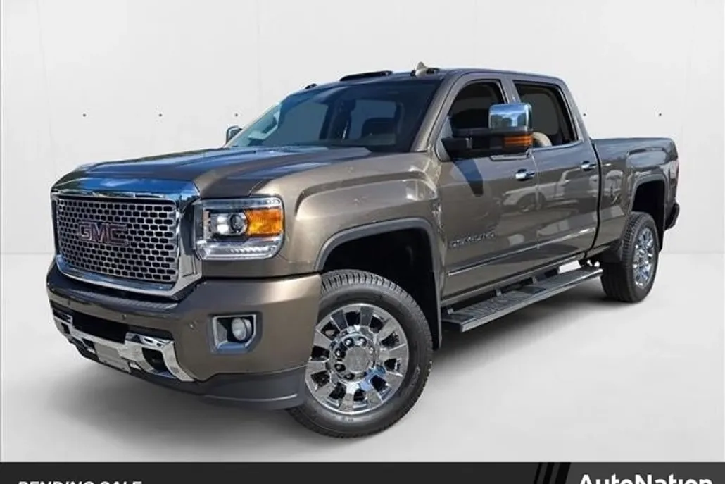 2015 Gmc Sierra Denali photo 1