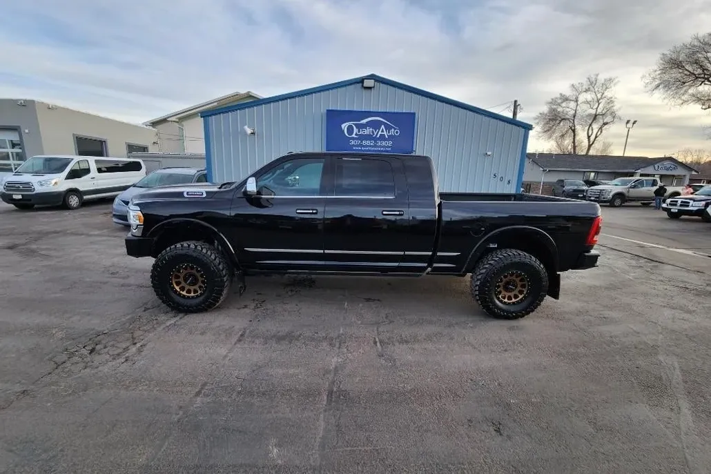 2022 Ram 3500 Limited photo 1