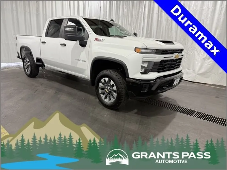 2025 Chevrolet Silverado 2500HD Custom photo 1