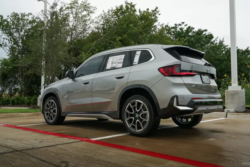 2024 Bmw X1 XDrive28i photo 1