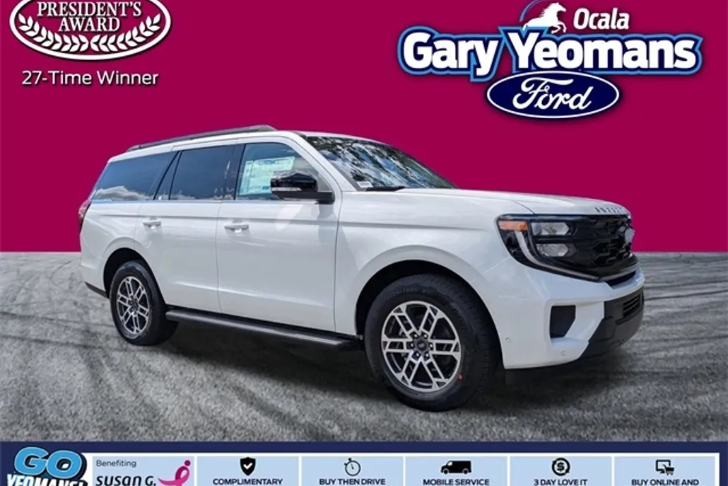 2025 Ford Expedition photo 1