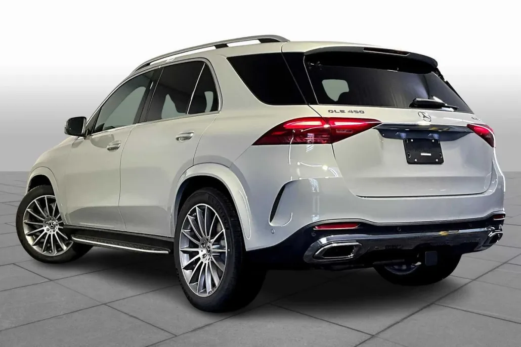 2026 Mercedes Benz GLE 450 4MATIC photo 1