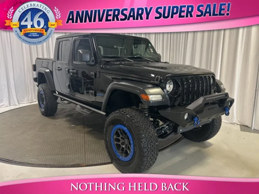 2021 Jeep Gladiator Sport photo 1