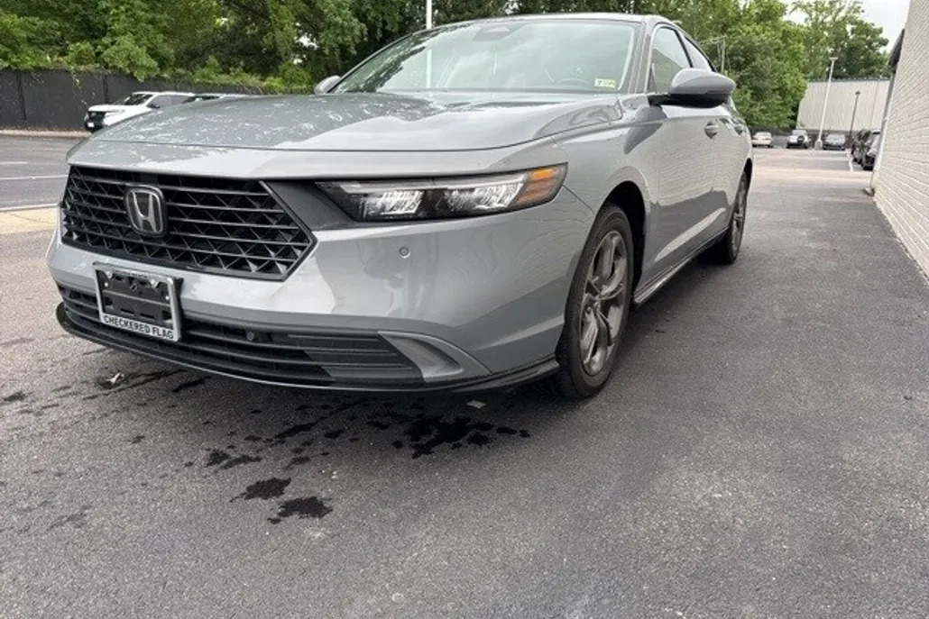 2023 Honda Accord Hybrid EX-L photo 1