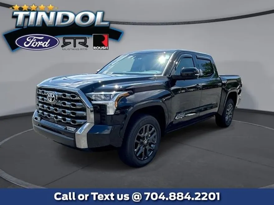 2025 Toyota Tundra Platinum photo 1