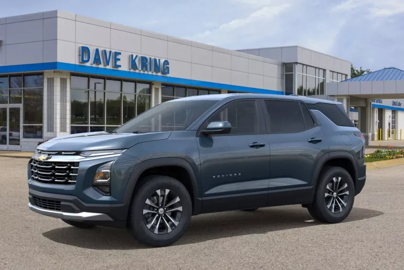 2026 Chevrolet Equinox LT photo 1