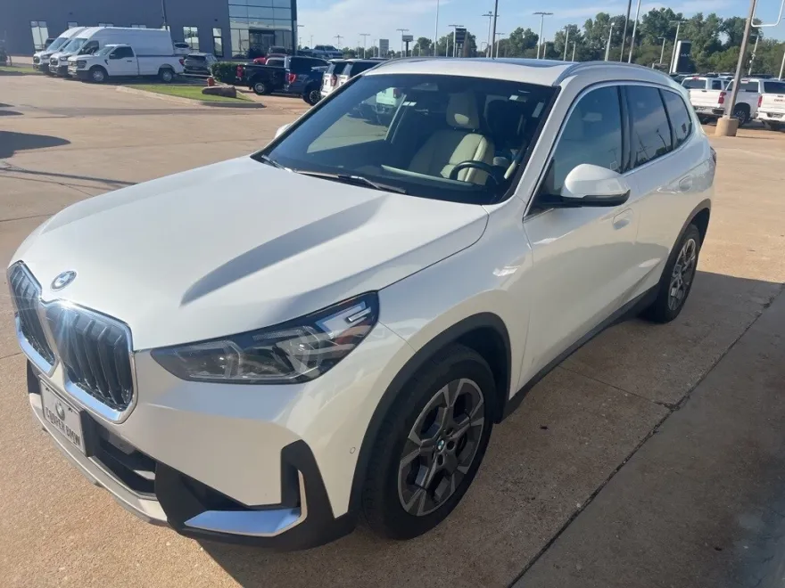 2023 Bmw X1 XDrive28i photo 1