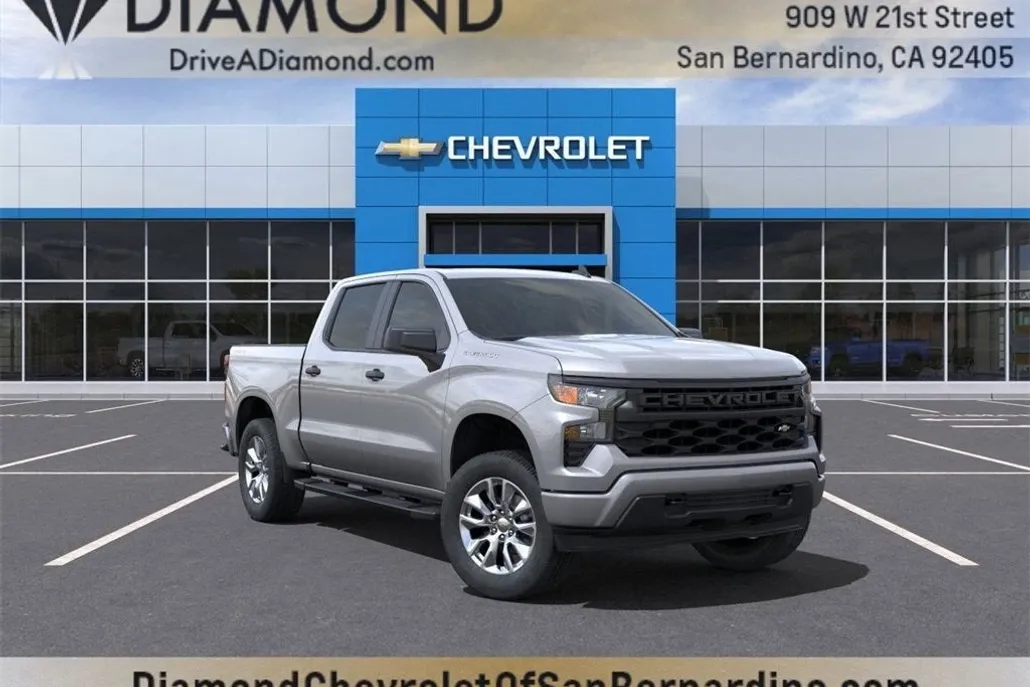 2025 Chevrolet Silverado 1500 Custom photo 1