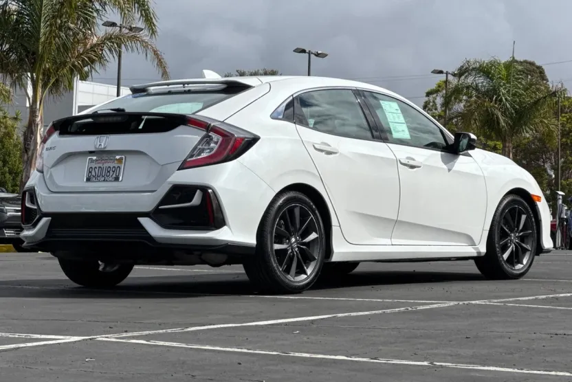 2020 Honda Civic EX-L Hatchback photo 1