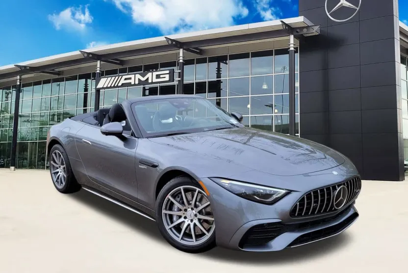 2025 Mercedes Benz SL AMG 43 photo 1