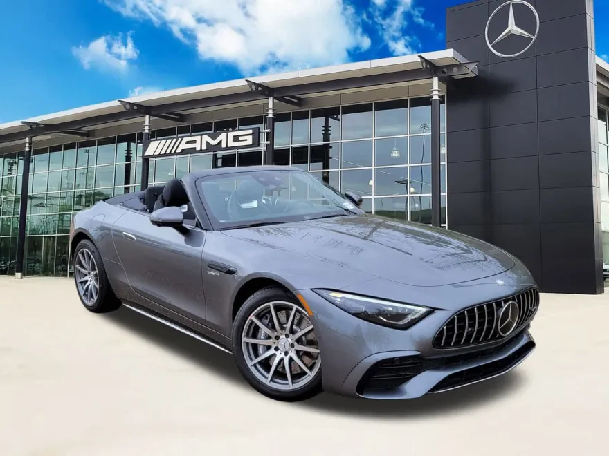 2025 Mercedes Benz SL AMG 43 photo 1