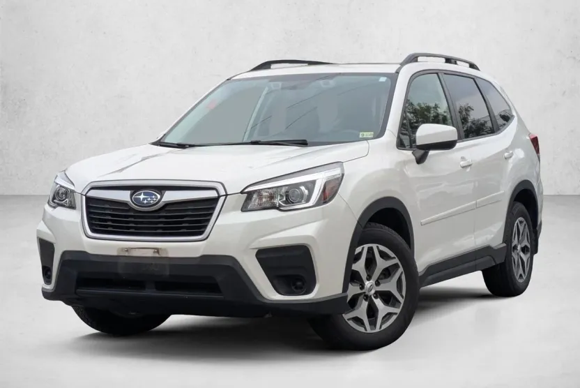 2020 Subaru Forester Premium photo 1