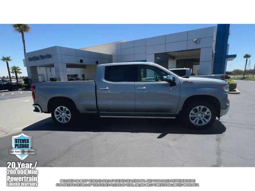 2023 Chevrolet Silverado 1500 LTZ photo 1