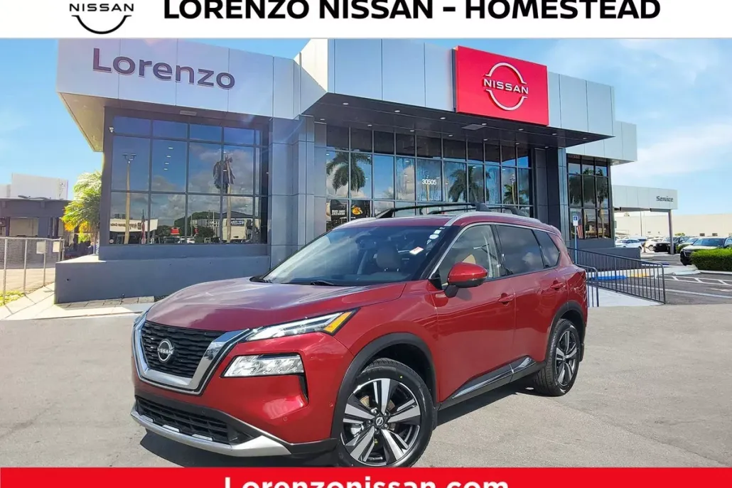 2023 Nissan Rogue Platinum photo 1