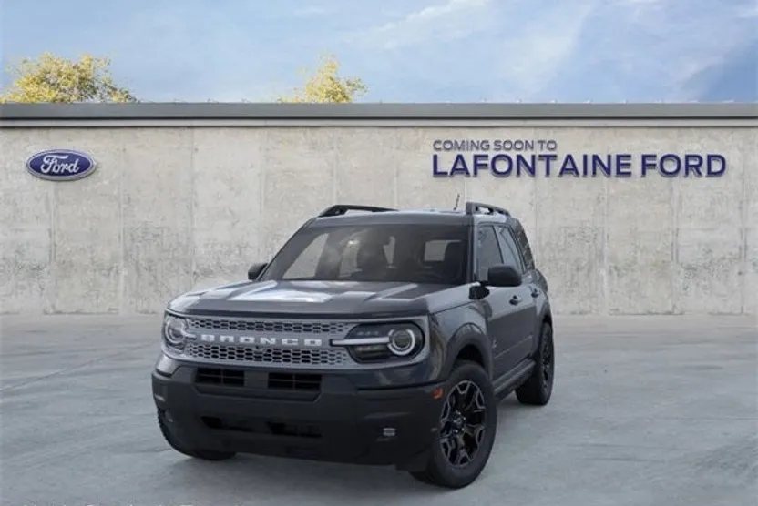 2025 Ford Bronco Sport Outer Banks photo 1
