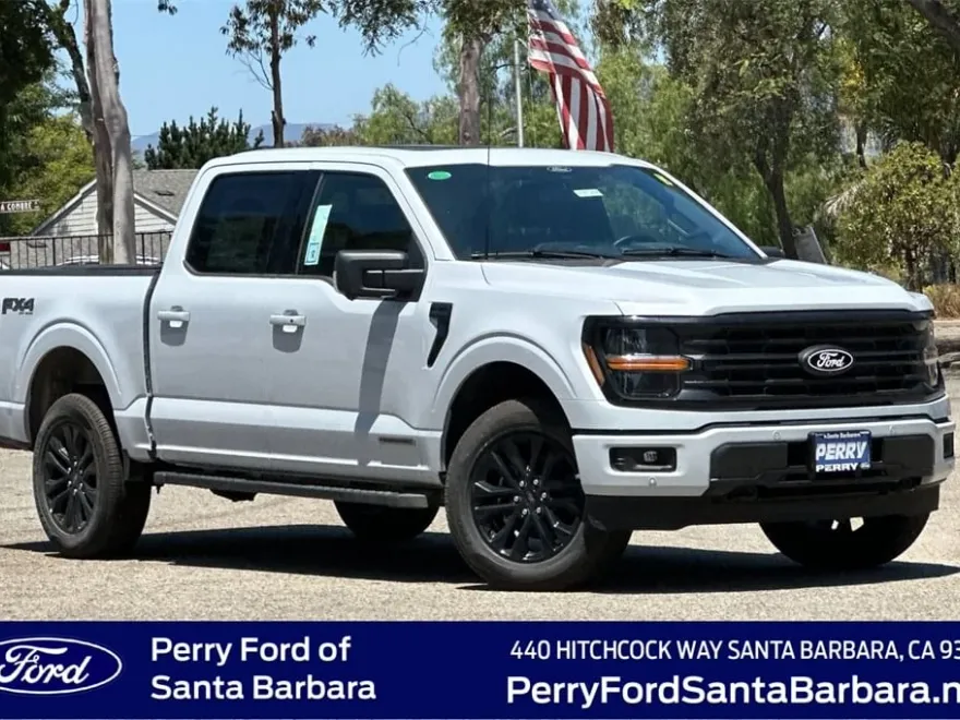 2025 Ford F-150 XLT photo 1